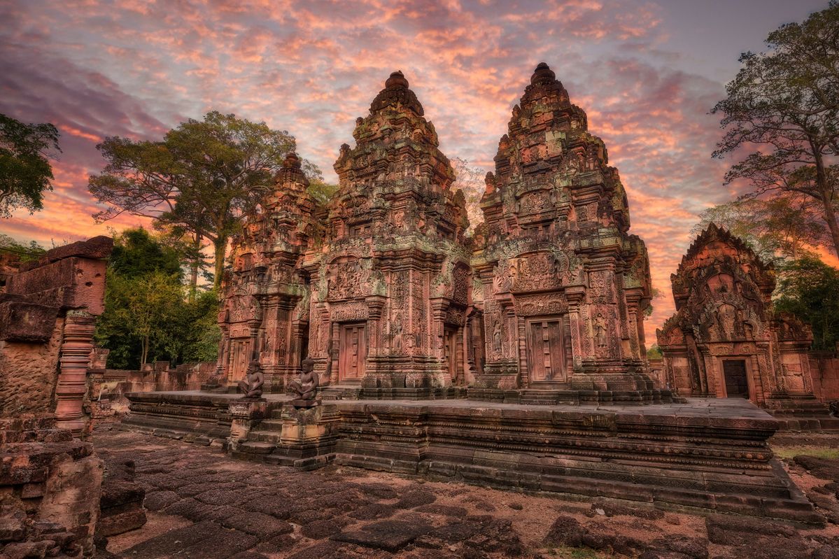 Big Loop & Banteay Srei Tour